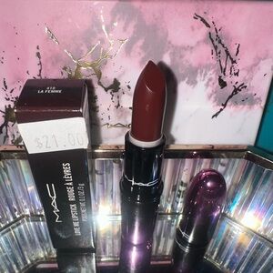 MAC La Femme Love Me Lipstick